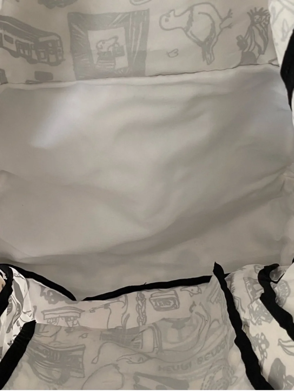 henri bendel Black & White Graphic Canvas Backpack NYC Jettsetter